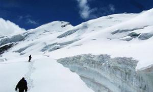 Auden's Col Trek