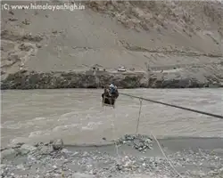 markha-valley-trek-_markha-valley-trek-the-pulley-bridge-crossing-zanskar-river-in-chilling.jpg