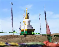 Sandakphu Phalut Trek – chorten in kalipokhari | Himalayan High
