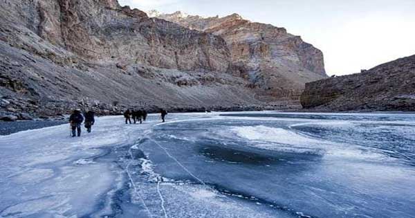 Classical Chadar Trek