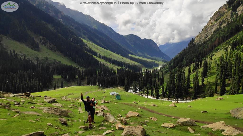 enroute shekwas tarsar trek